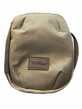 Bella Russo Tech Case/Toiletry/Makeup Bag